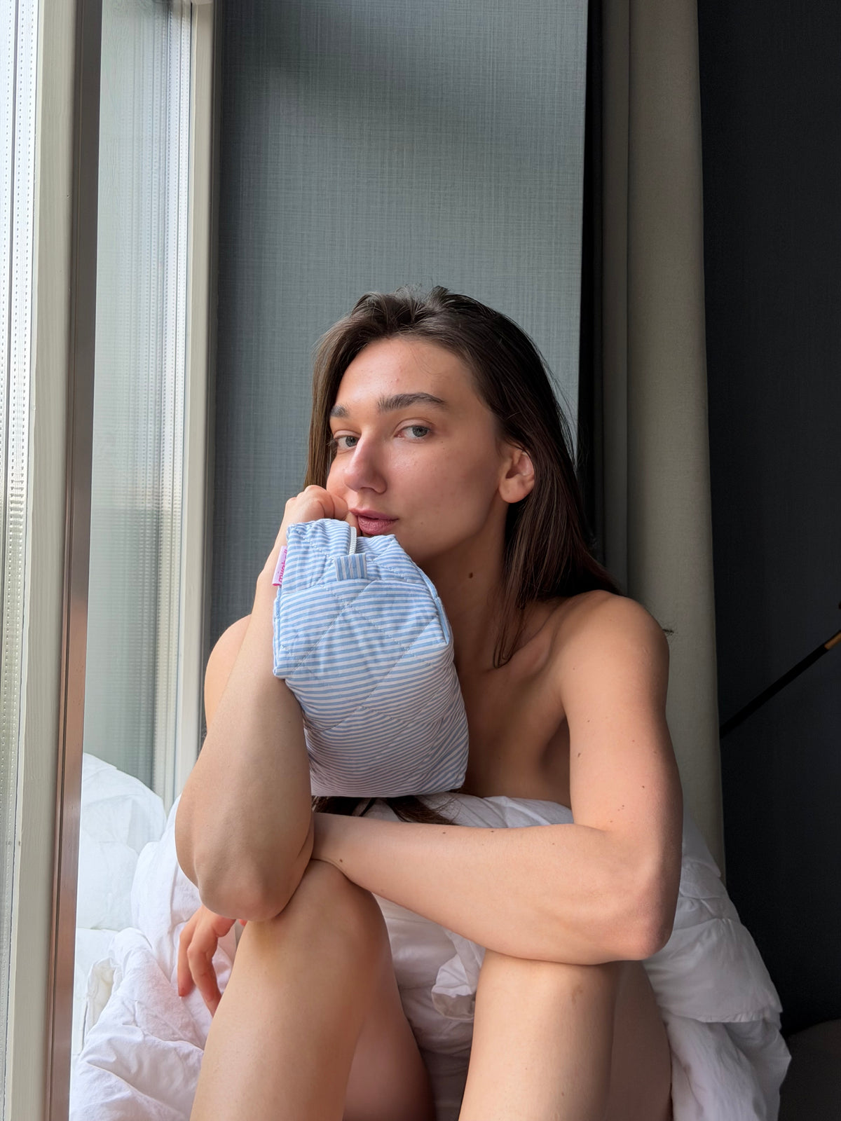 Блакитна смужка cosmetic bag