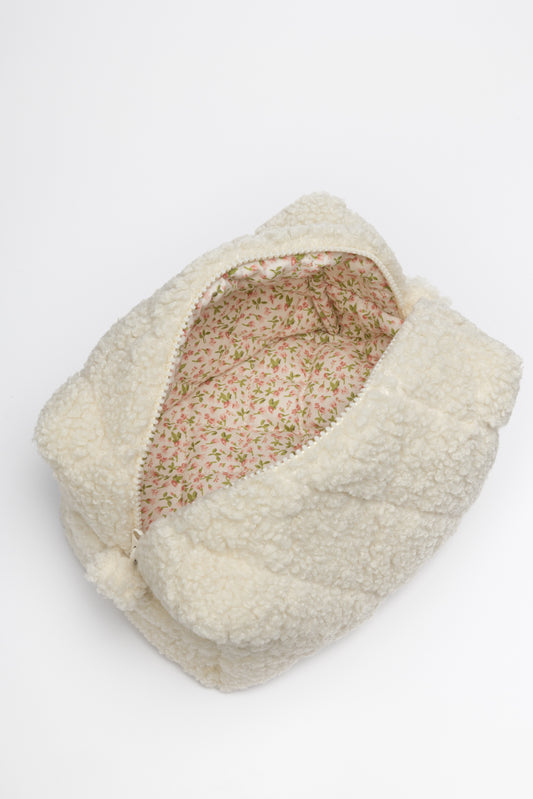 WHITE TEDDY cosmetic bag