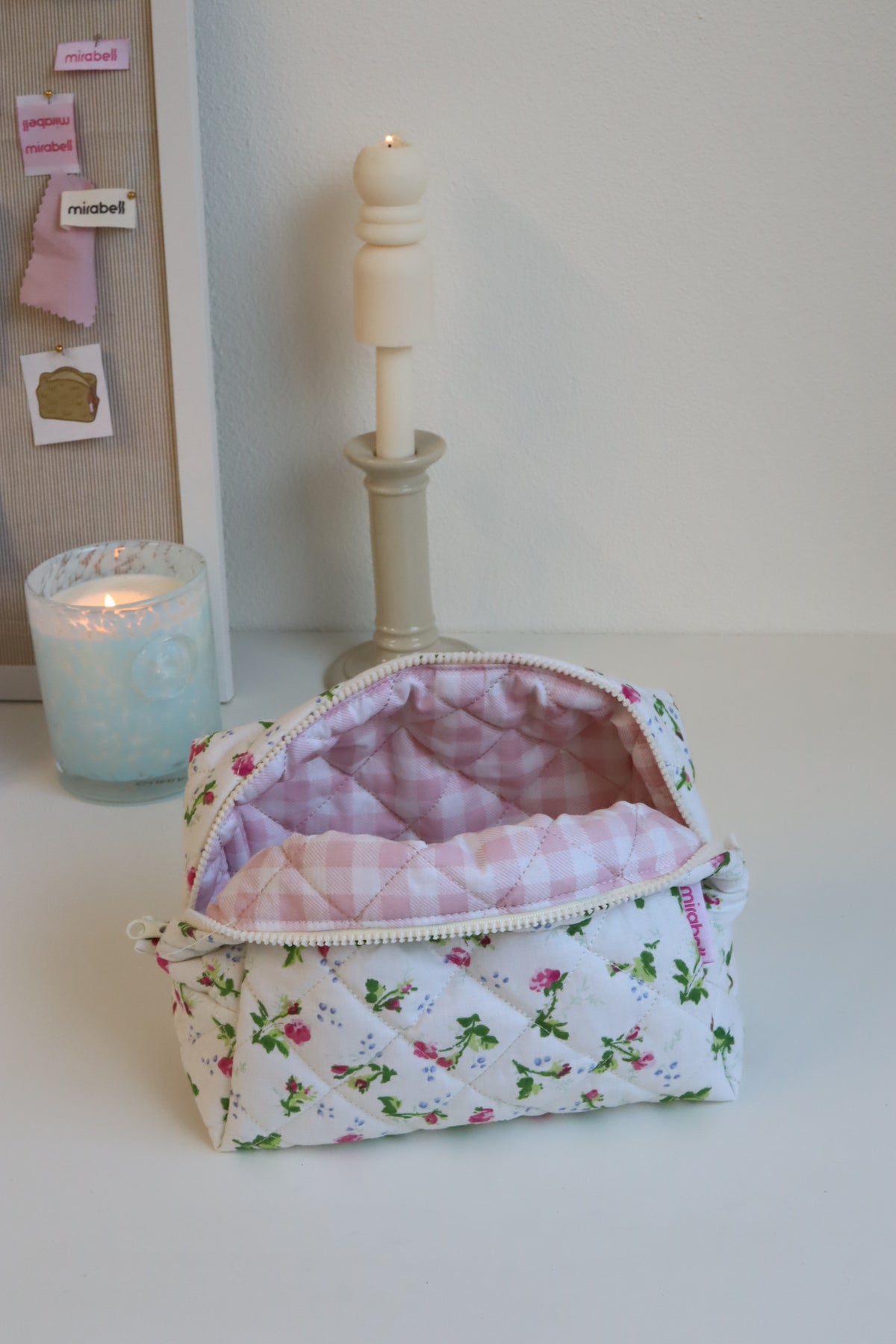 DAICY cosmetic bag