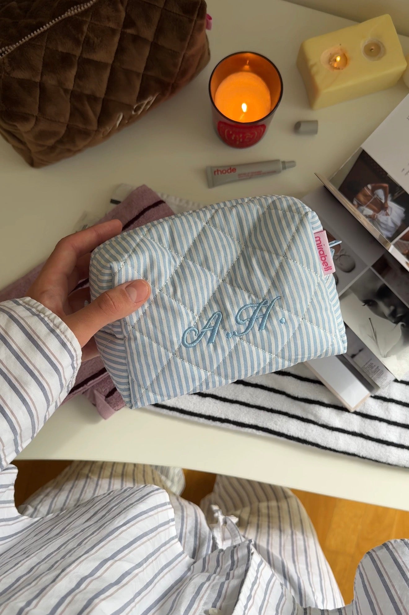 Блакитна смужка cosmetic bag