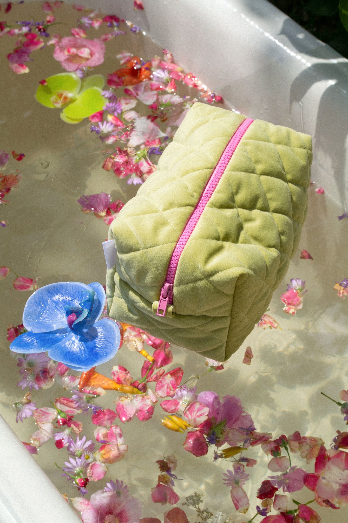 OLIVE cosmetic bag квіти