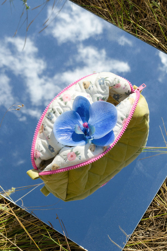 OLIVE cosmetic bag квіти