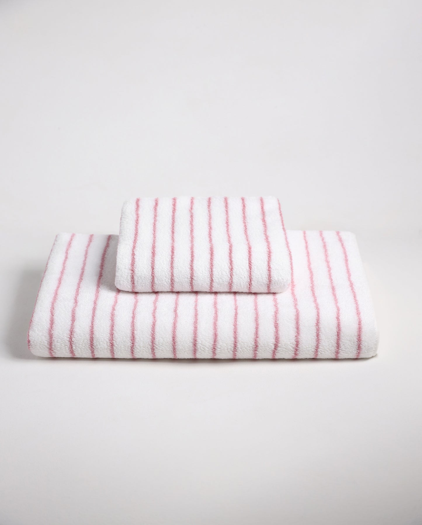 Набір рушників Білий у рожеву смужку