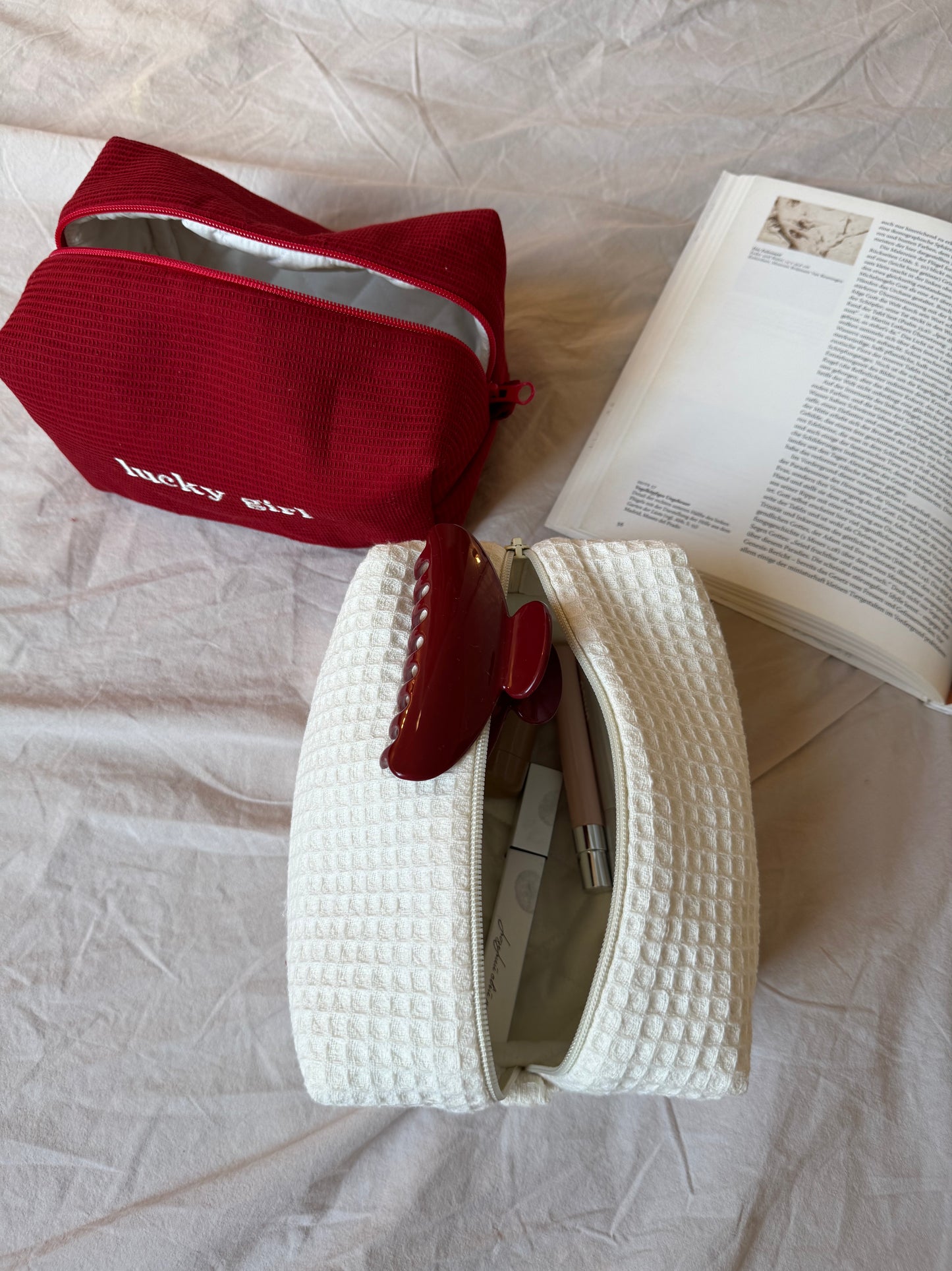 Вафля молочна з вишивкою "Lucky girl"