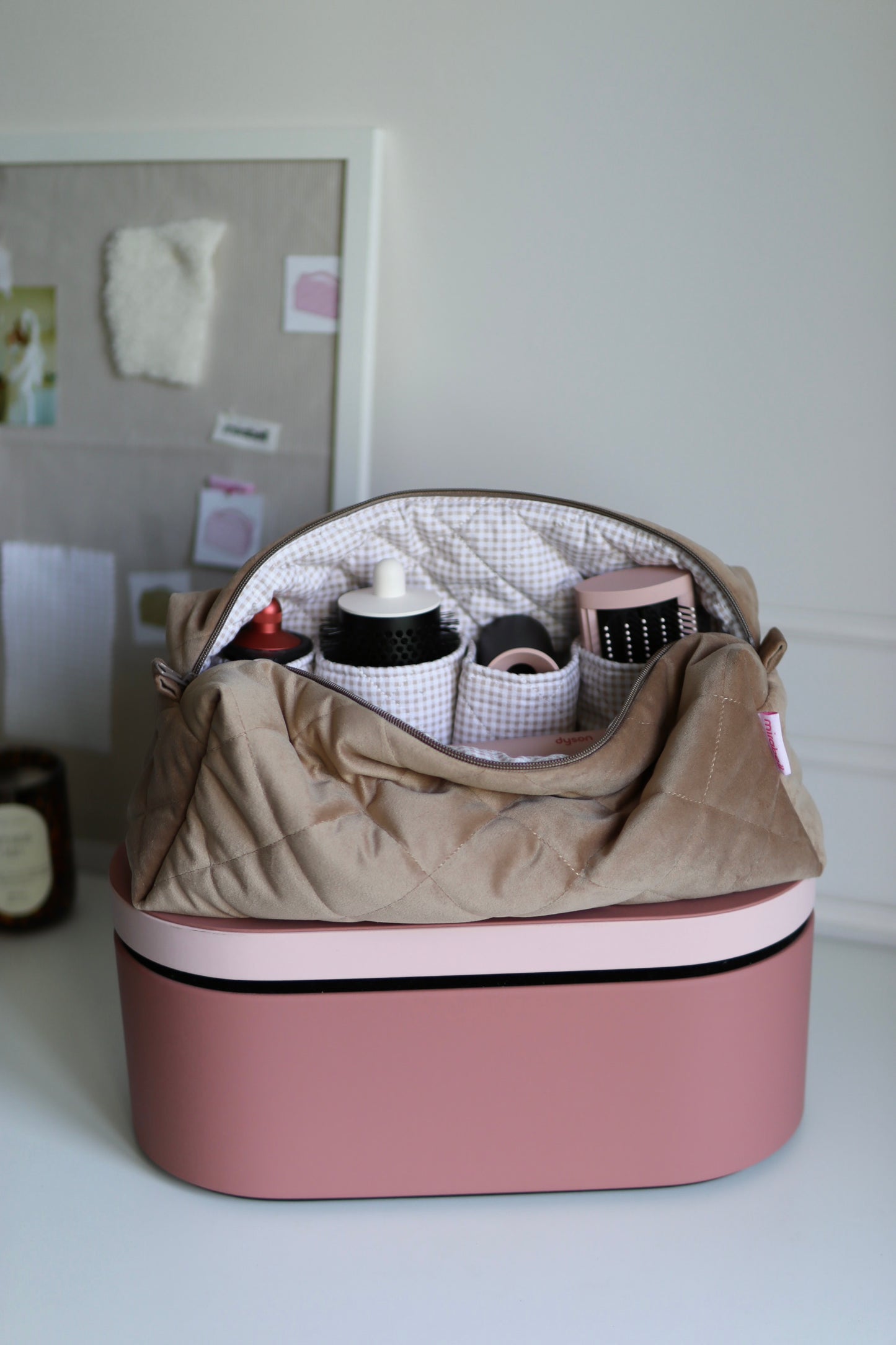 EMILY Велюрова Dyson bag