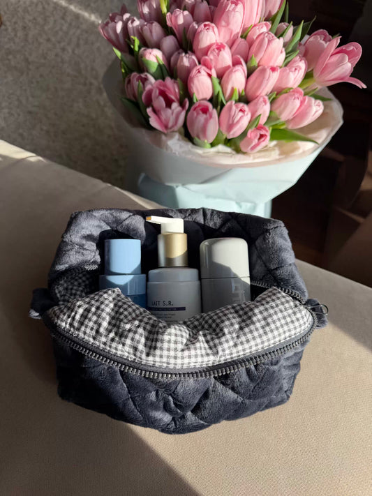 Bellis cosmetic bag