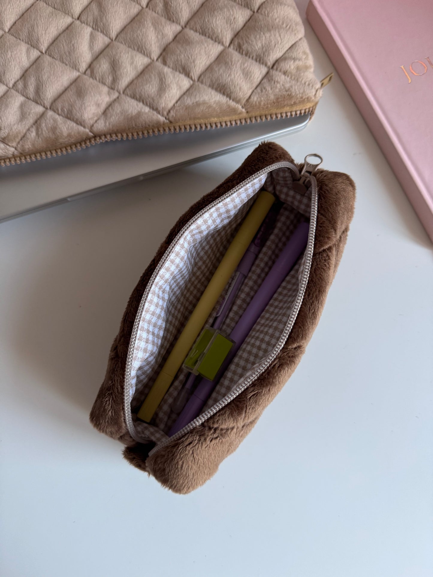 Косметичка-пенал